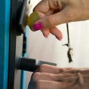 Deciding on The Best Commercial Door Locks Door N Key Locksmith