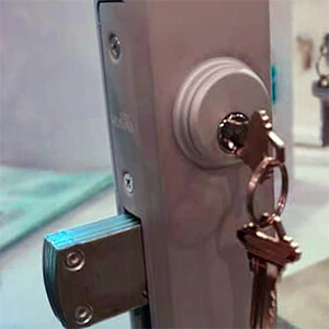 locksmith close by - Door N Key Locksmith