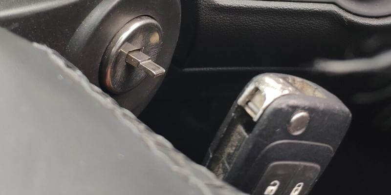 broken key in ignition