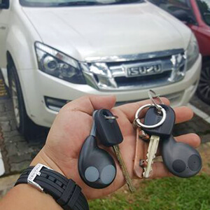 Isuzu-Car-remotes3
