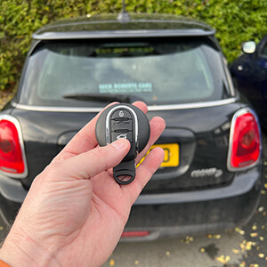 Mini-Cars-remotes3