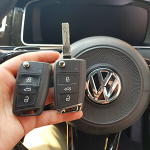 Volkswagen-Car-Remote5